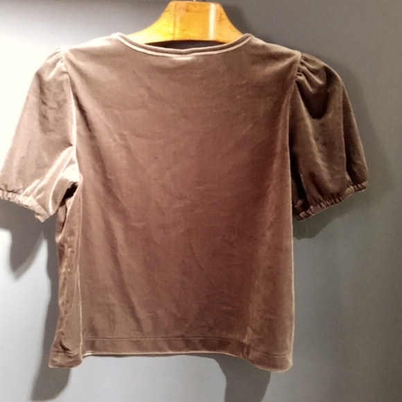 Velvet puff sleeve cropped top - Picture 4 of 4